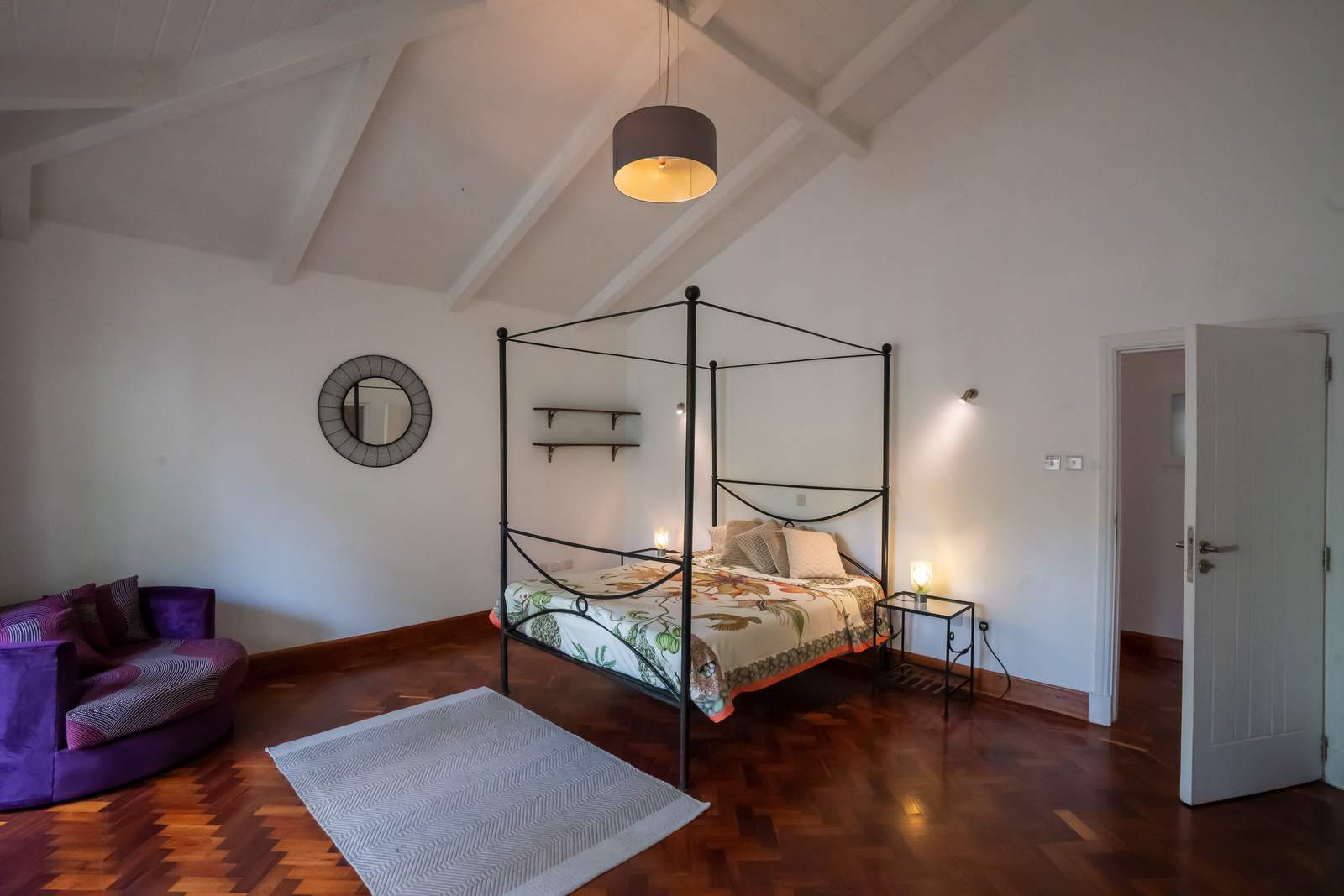 Nelion Loft - Gallery 20
